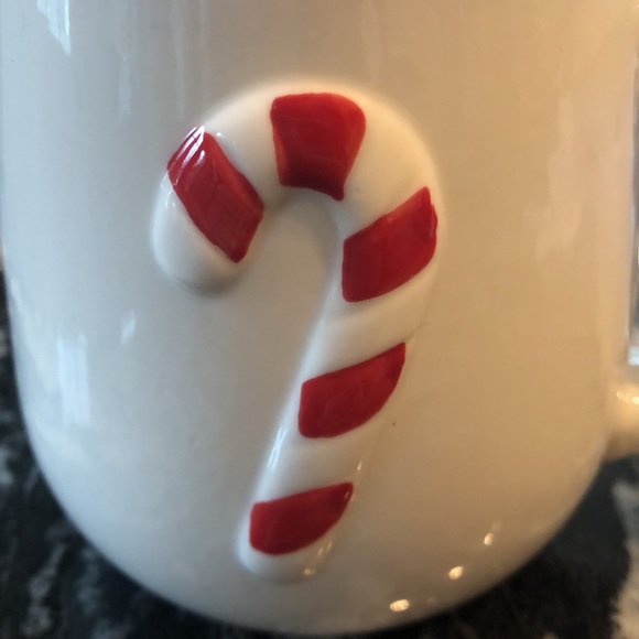 Merry Makers Candy Cane mug & spoon set - Picture 2 of 5